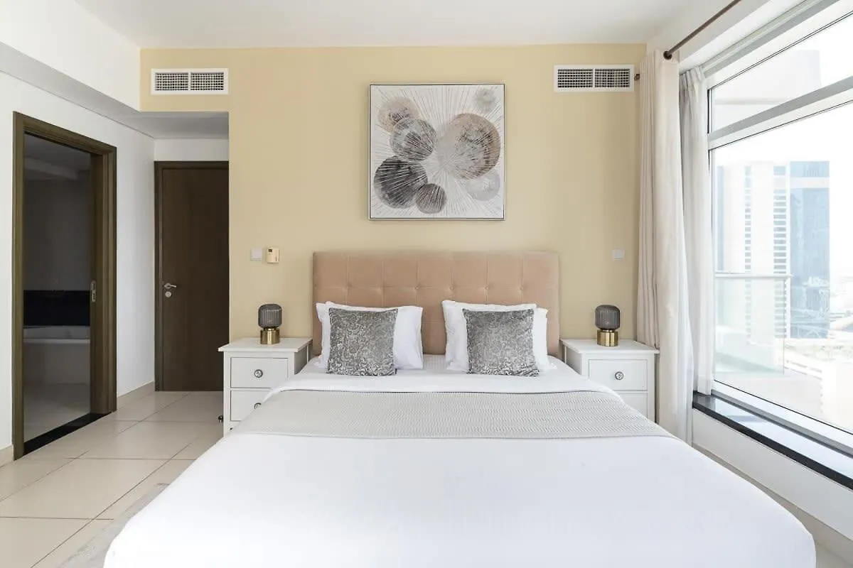 Apartment Frank Porter - The Lofts Dubai United Arab Emirates